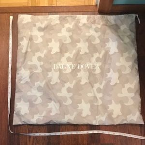 Dagne Dover dust cover camo